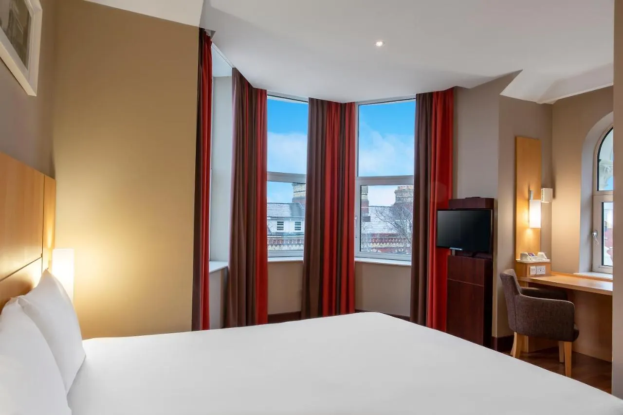 Hotel Ibis Belfast Queens Quarter