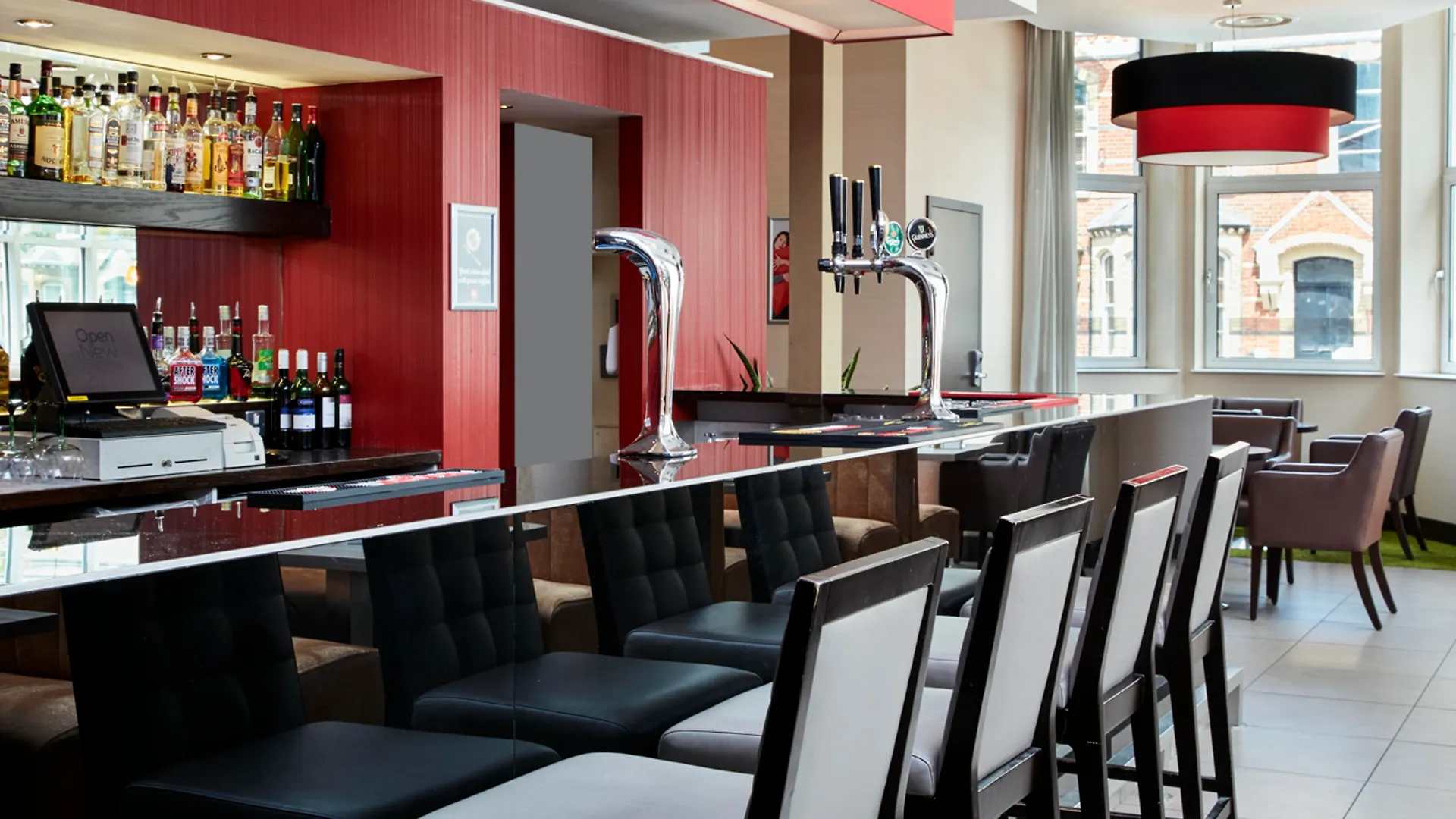 Ibis Belfast Queens Quarter Hotel