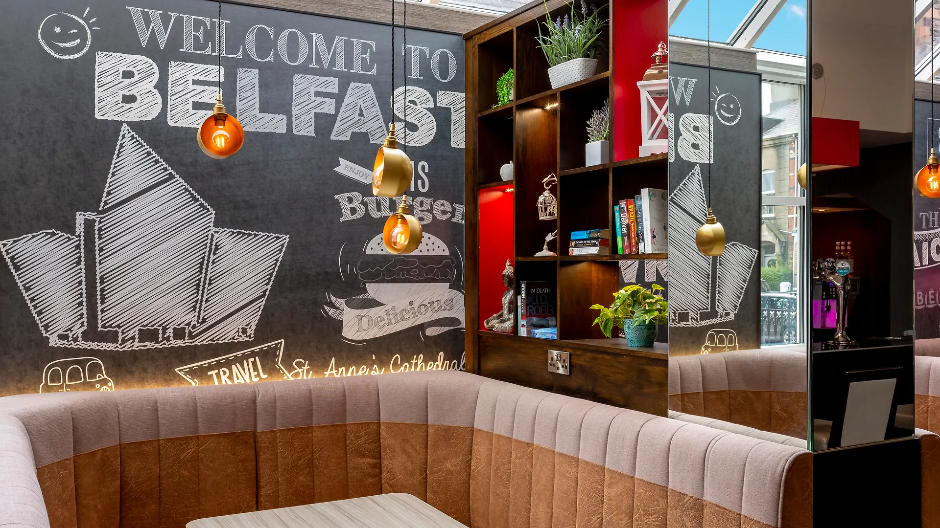 Hotel Ibis Belfast Queens Quarter