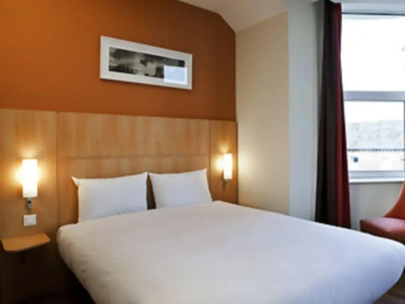 *** Hotel Ibis Belfast Queens Quarter United Kingdom