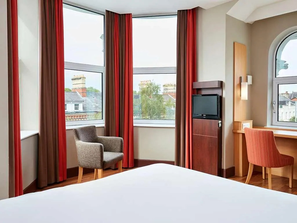Hotel Ibis Belfast Queens Quarter