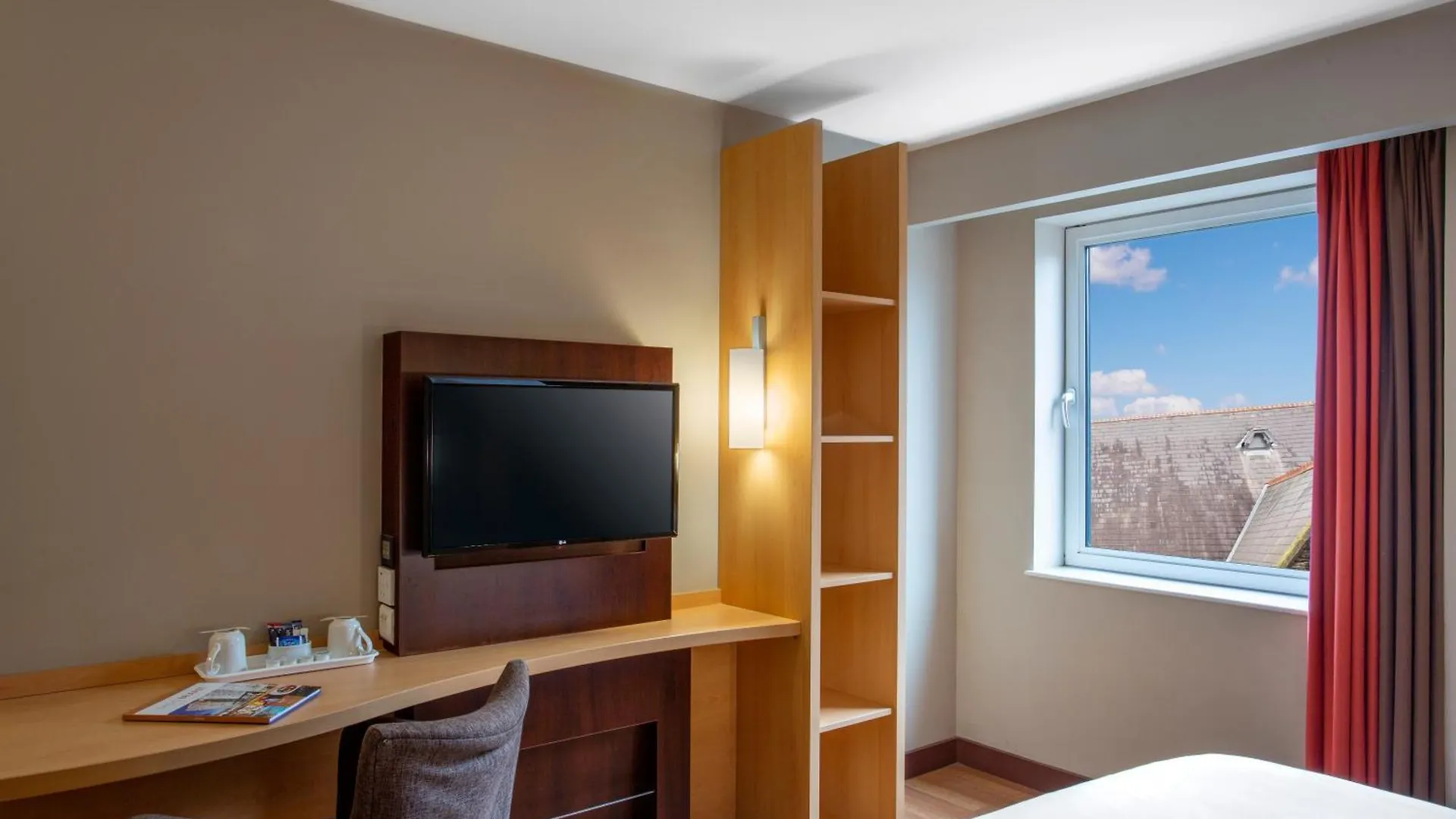 Ibis Belfast Queens Quarter Hotel