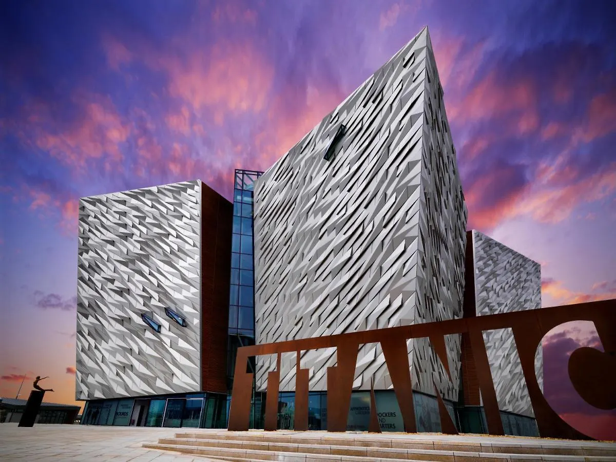 Hotel Ibis Belfast Queens Quarter